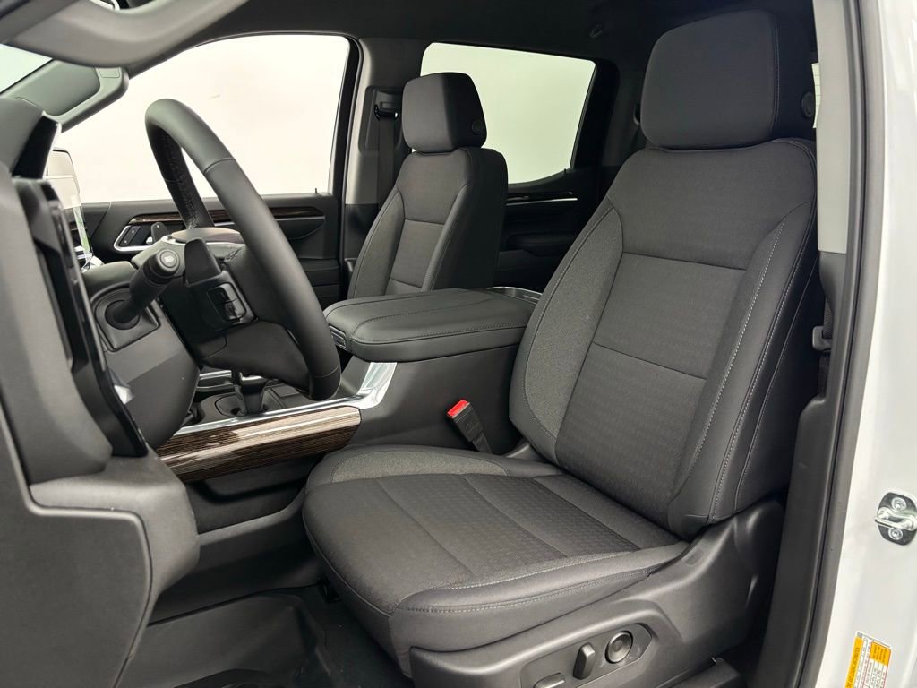 New 2026 GMC Sierra 1500 Elevation image 16