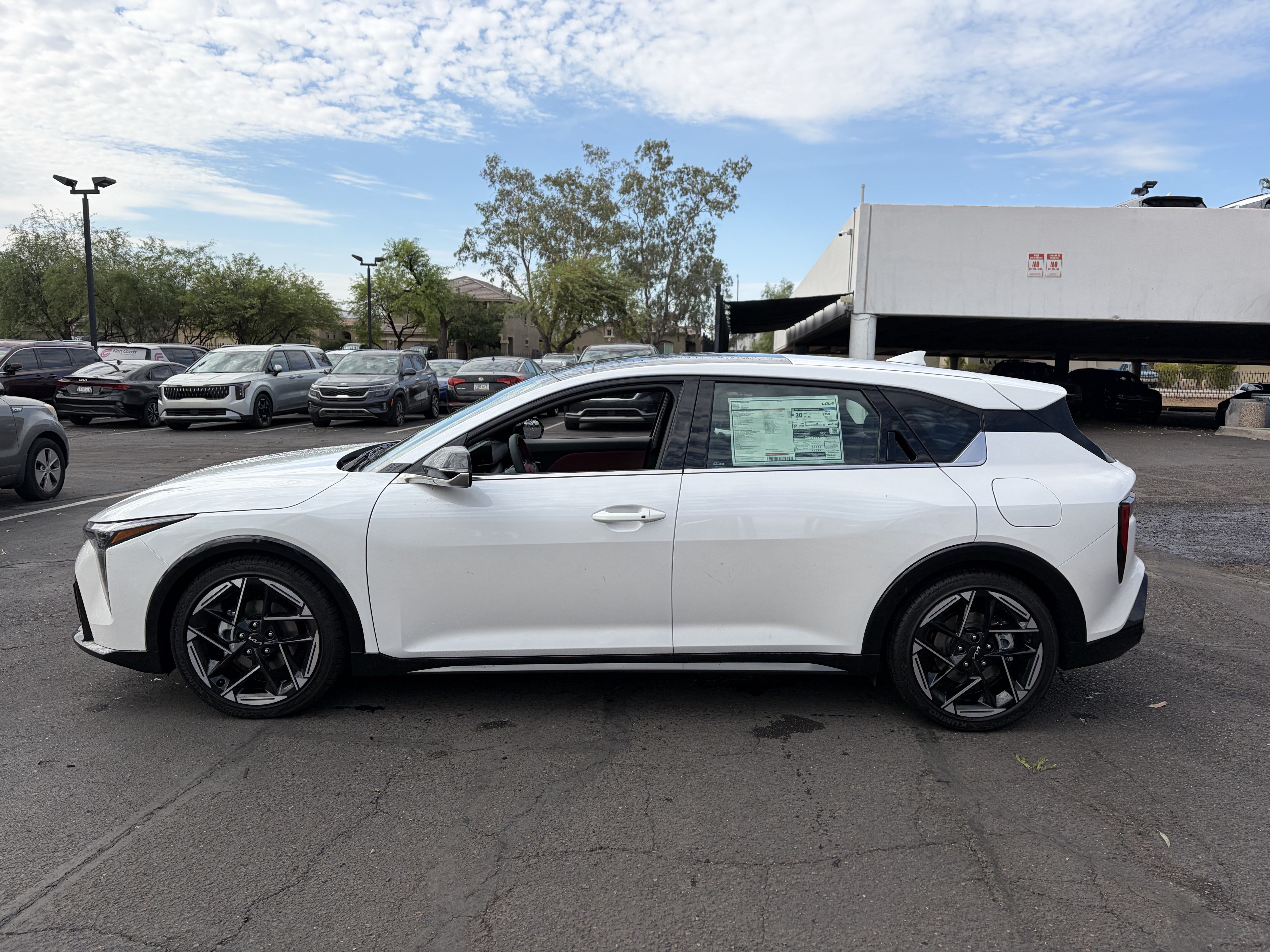 New 2026 Kia K4 GT-Line Turbo w/ GT-Line Premium Package FWD image 5