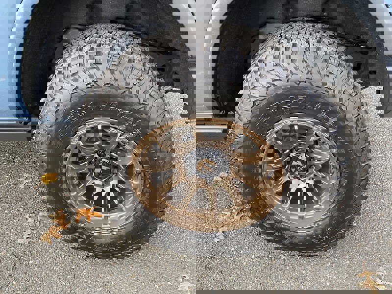 Certified 2024 Ford Bronco Badlands image 12