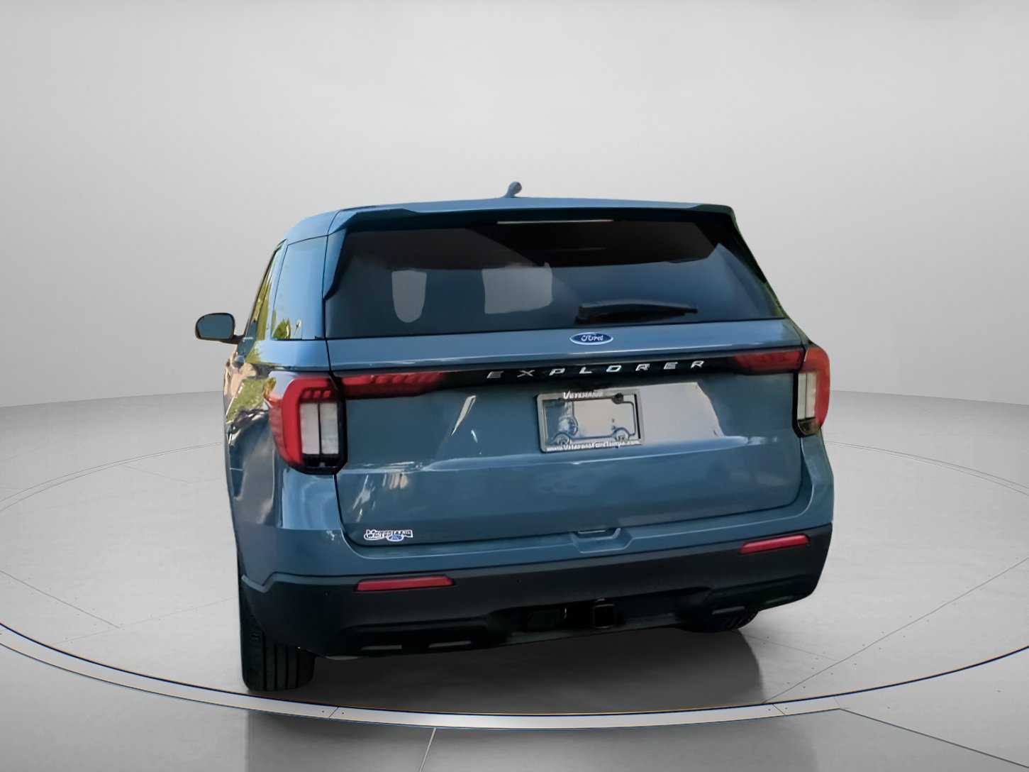 New 2026 Ford Explorer Active RWD image 26