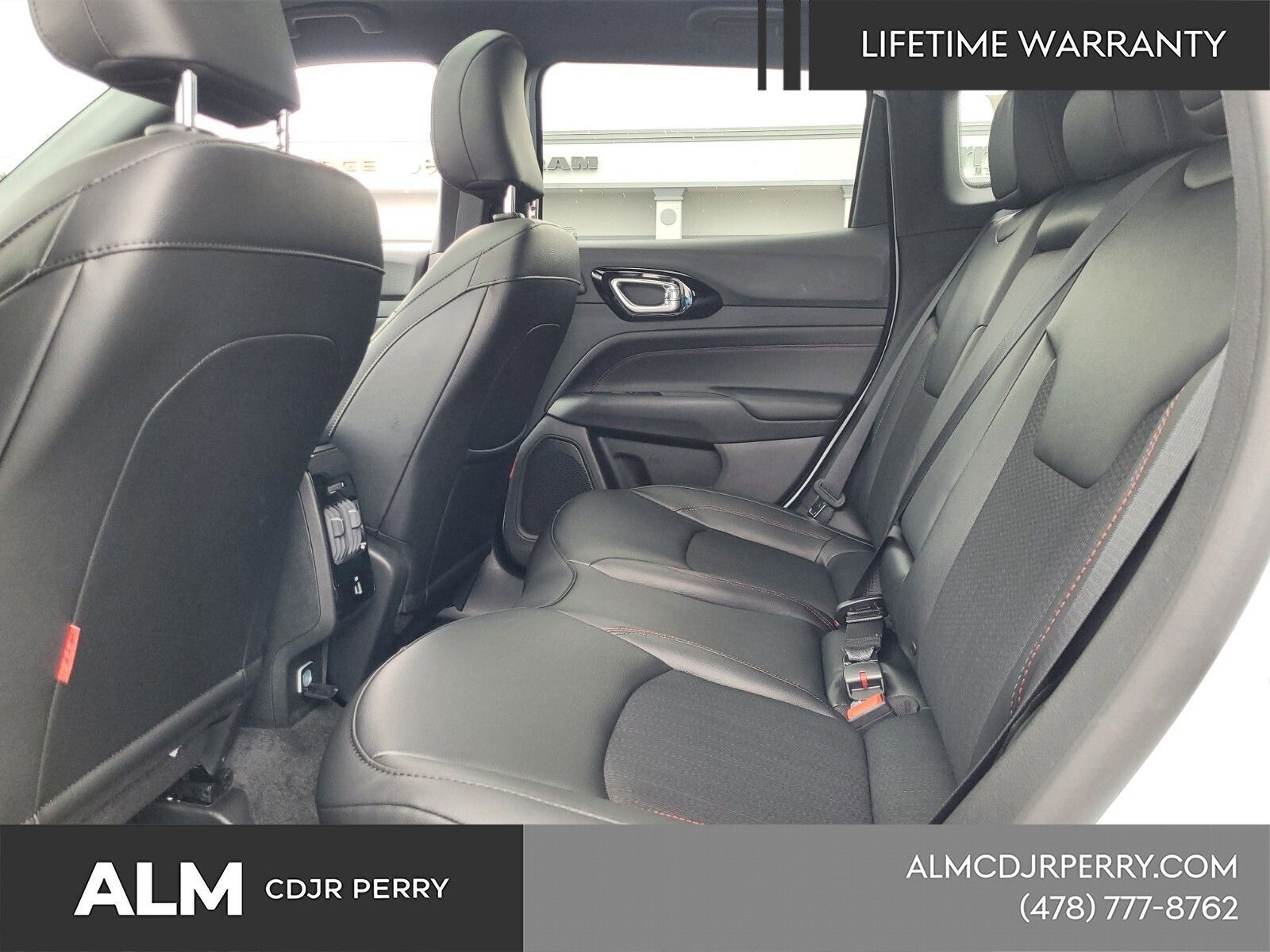 New 2026 Jeep Compass Trailhawk w/ Sun, Sound & Navigation Group AWD/4WD image 7