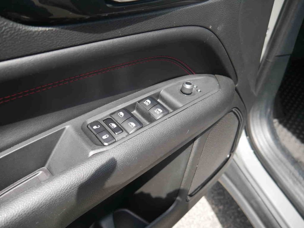 Certified 2024 Jeep Compass Trailhawk AWD/4WD image 23