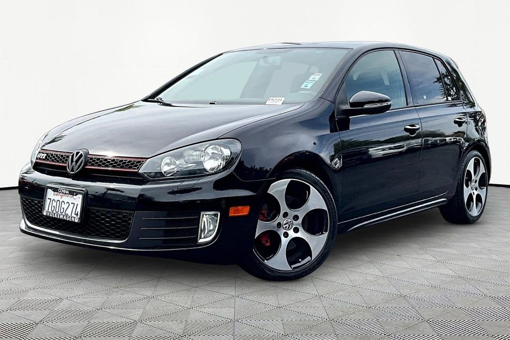Used 2013 Volkswagen GTI 4-Door FWD image 3