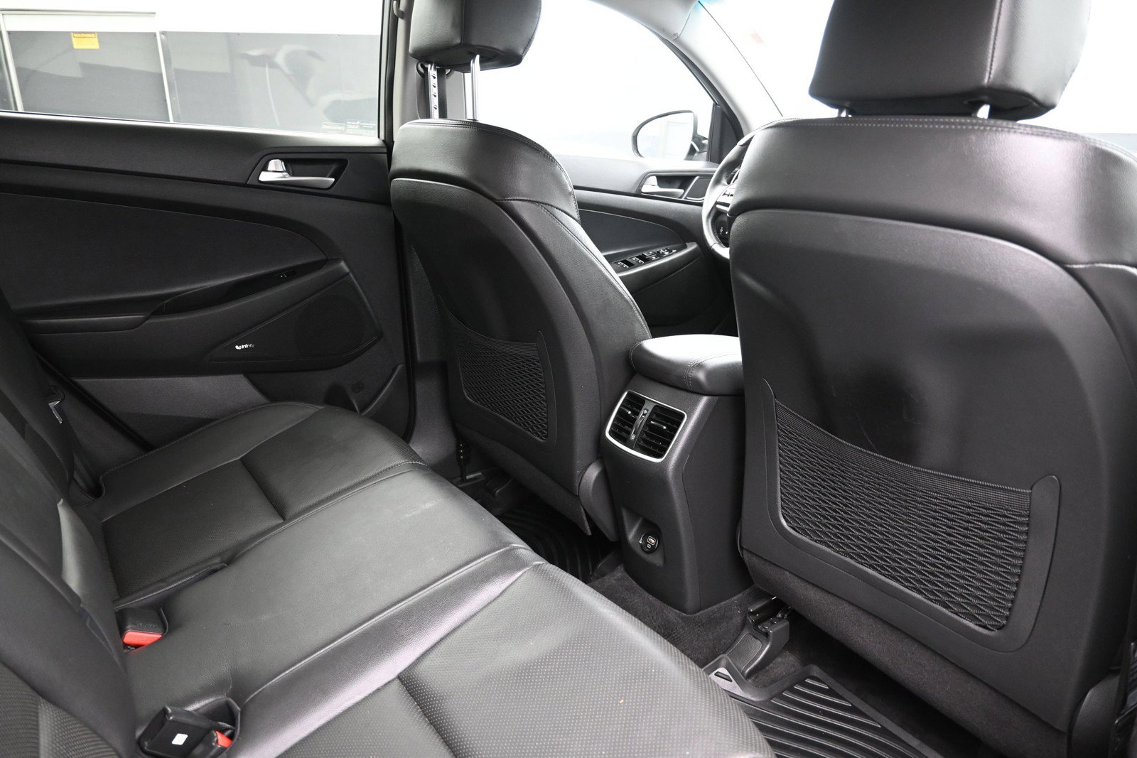 Used 2020 Hyundai Tucson Limited FWD image 24