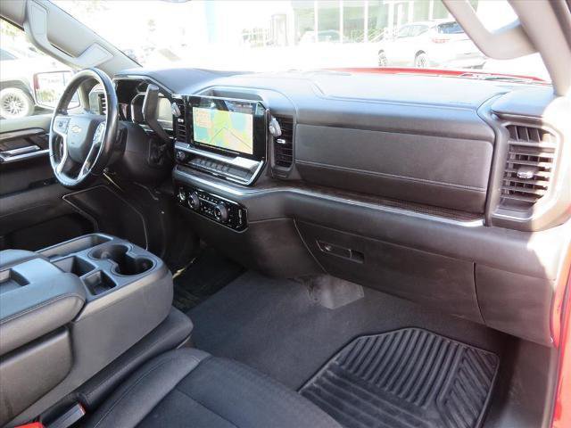 Used 2022 Chevrolet Silverado 1500 LT image 12