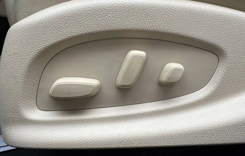 Used 2017 Cadillac CTS Luxury image 48