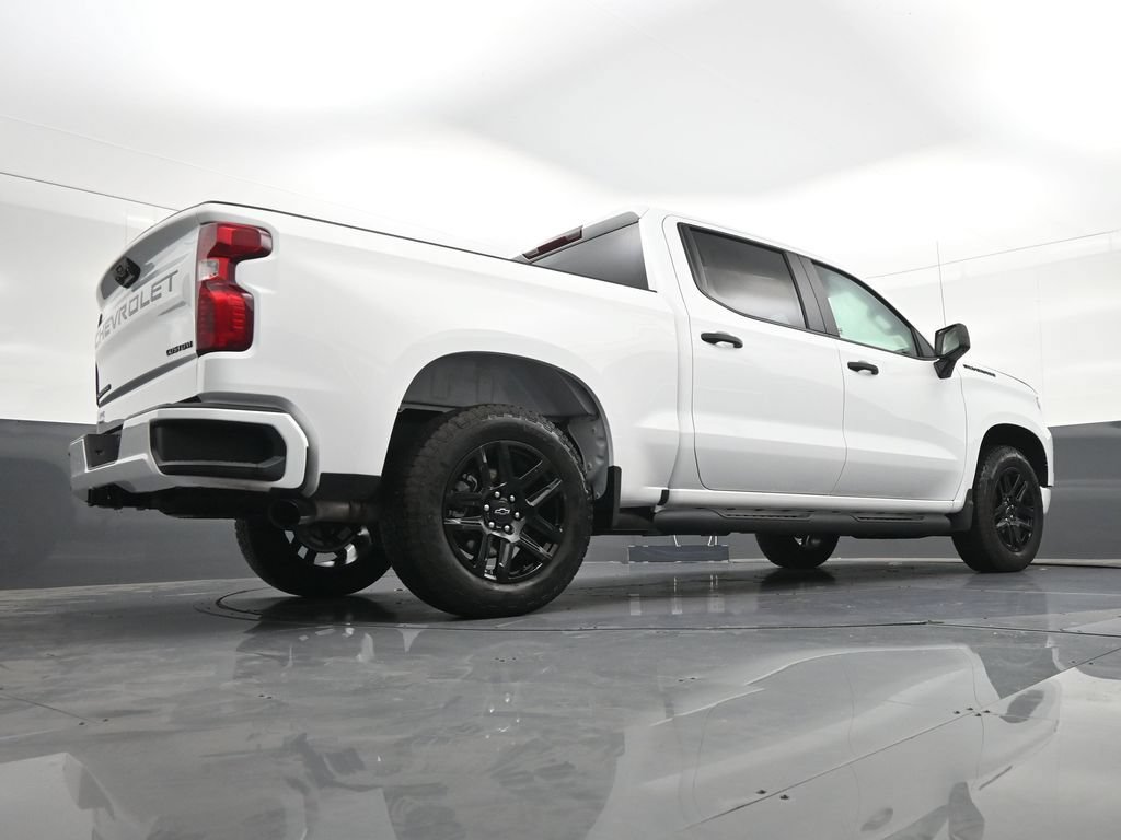 Used 2026 Chevrolet Silverado 1500 Custom w/ Turbomax Blackout Package RWD image 27