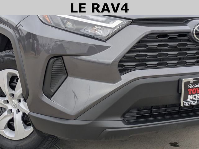 Used 2025 Toyota RAV4 LE image 3