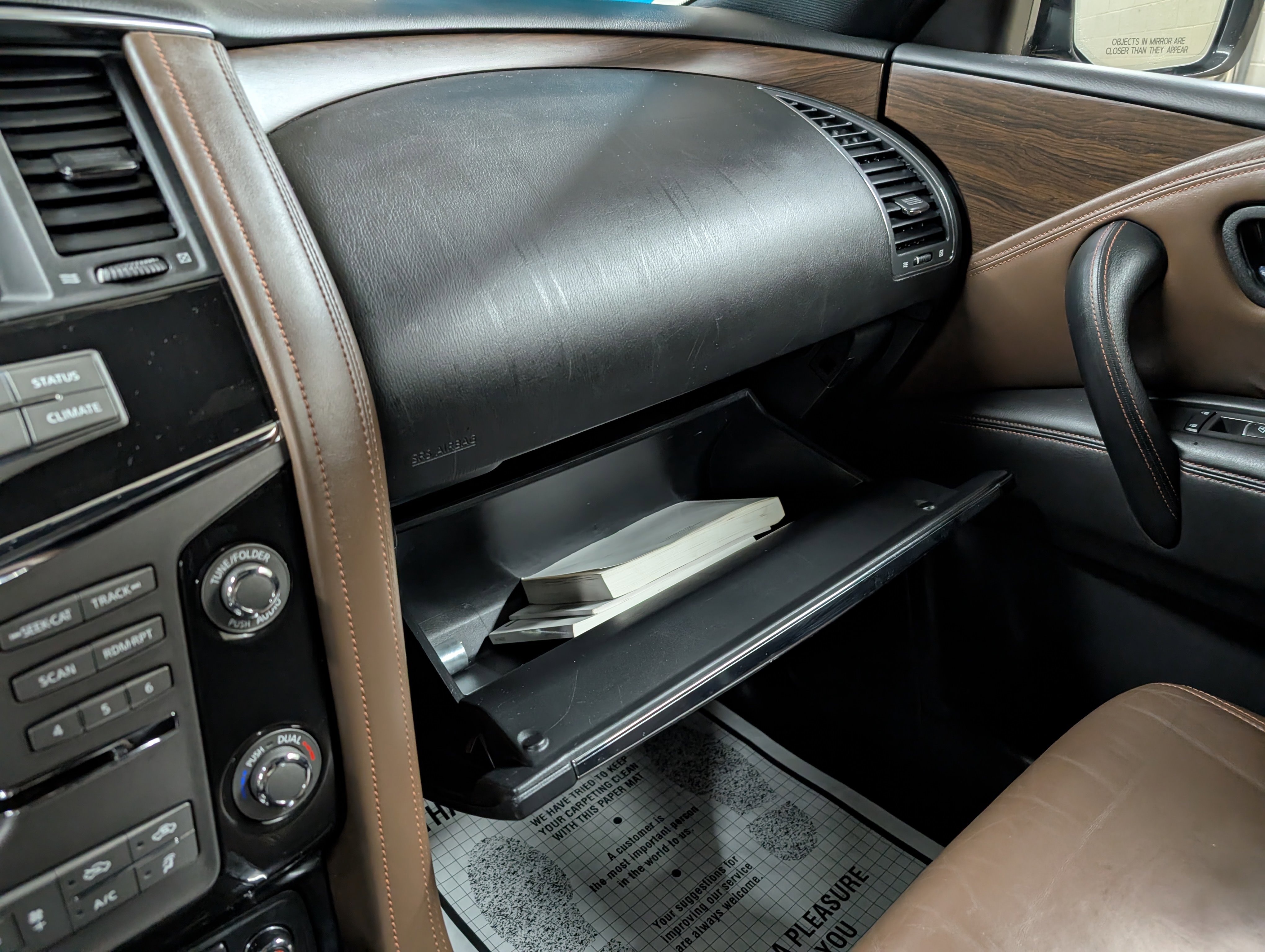 Used 2020 Nissan Armada Platinum image 23