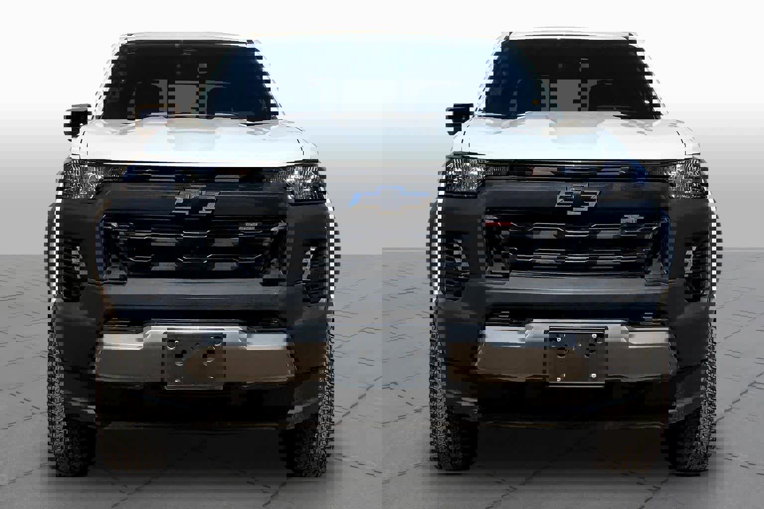 Used 2024 Chevrolet Colorado Trail Boss w/ Technology Package AWD/4WD image 4