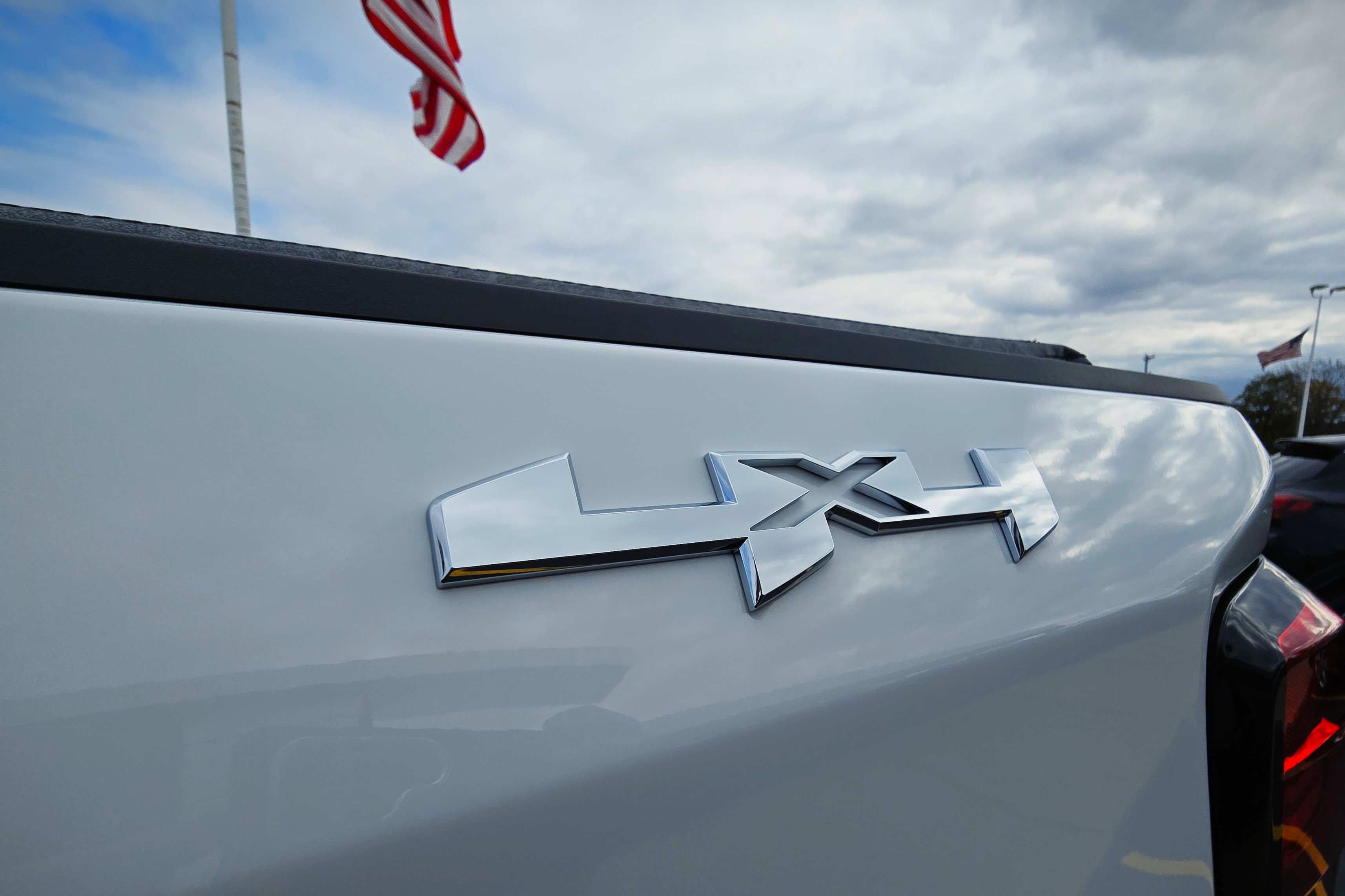 New 2026 GMC Sierra 1500 Elevation image 34