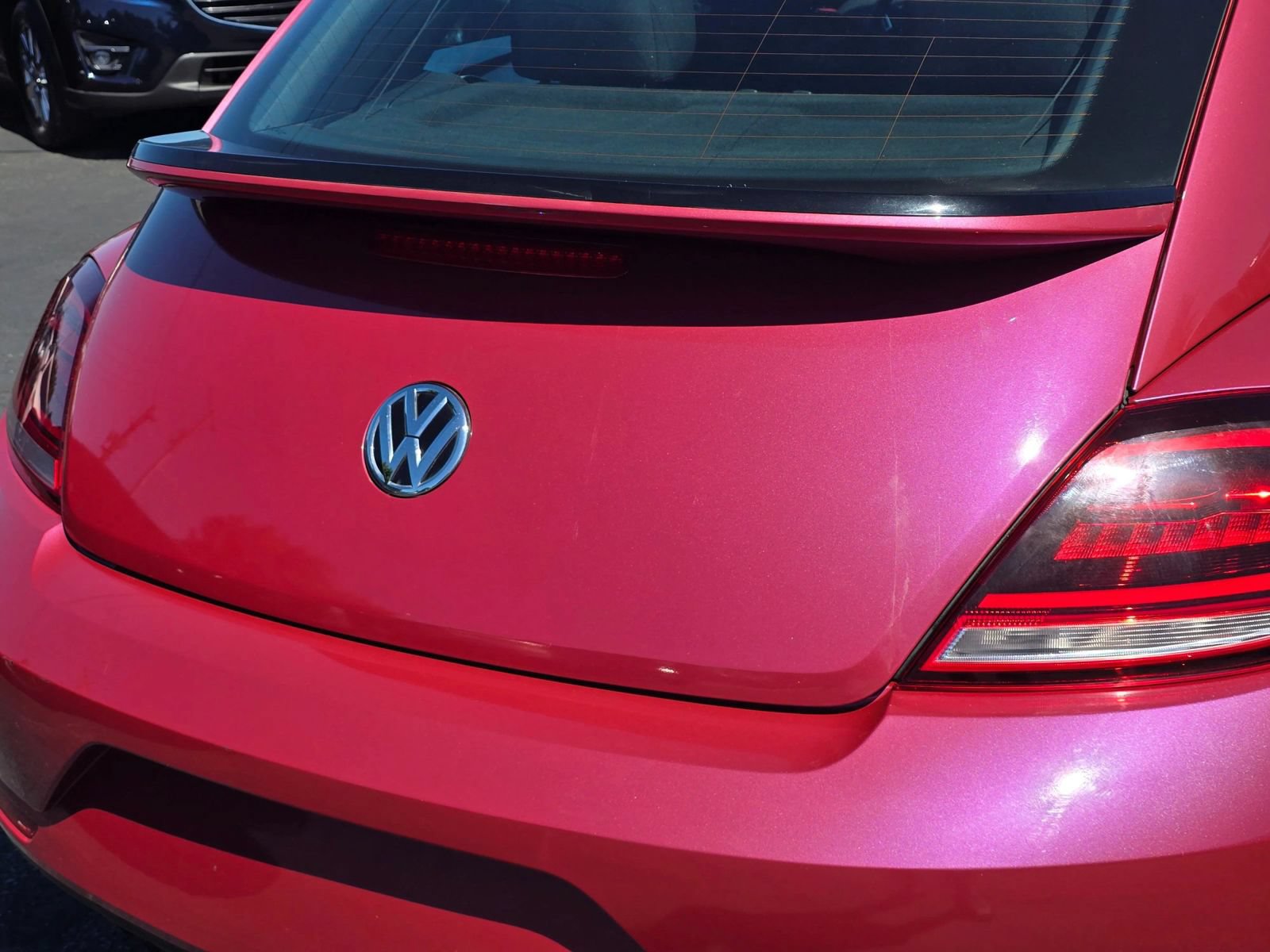 Used 2017 Volkswagen Beetle #PinkBeetle FWD image 14