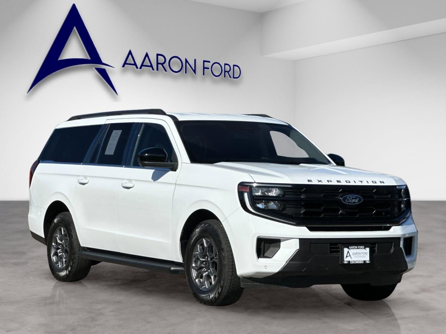 Used 2025 Ford Expedition Max Active AWD/4WD image 8