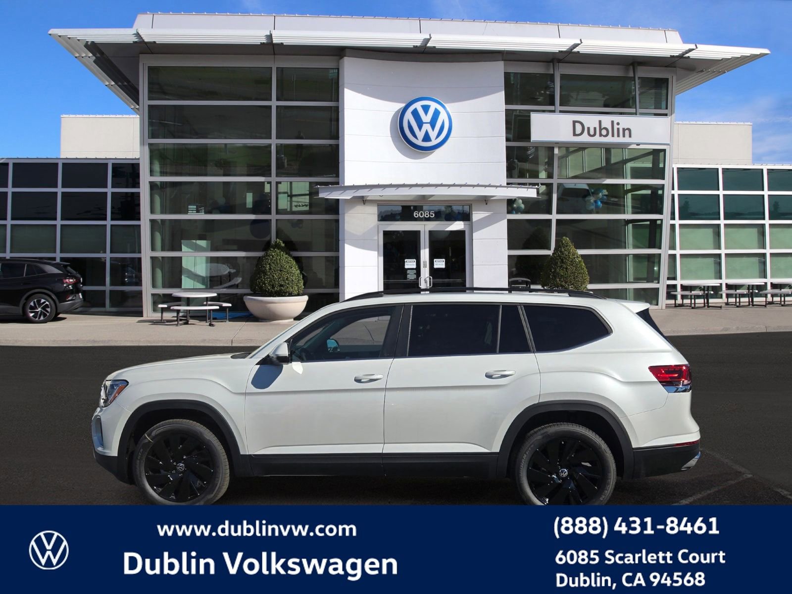 New 2026 Volkswagen Atlas SE FWD image 7