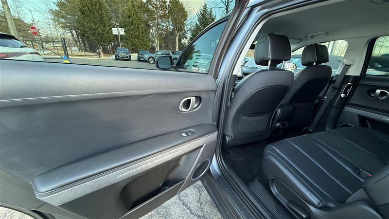 Used 2023 Hyundai Ioniq 5 SEL image 15