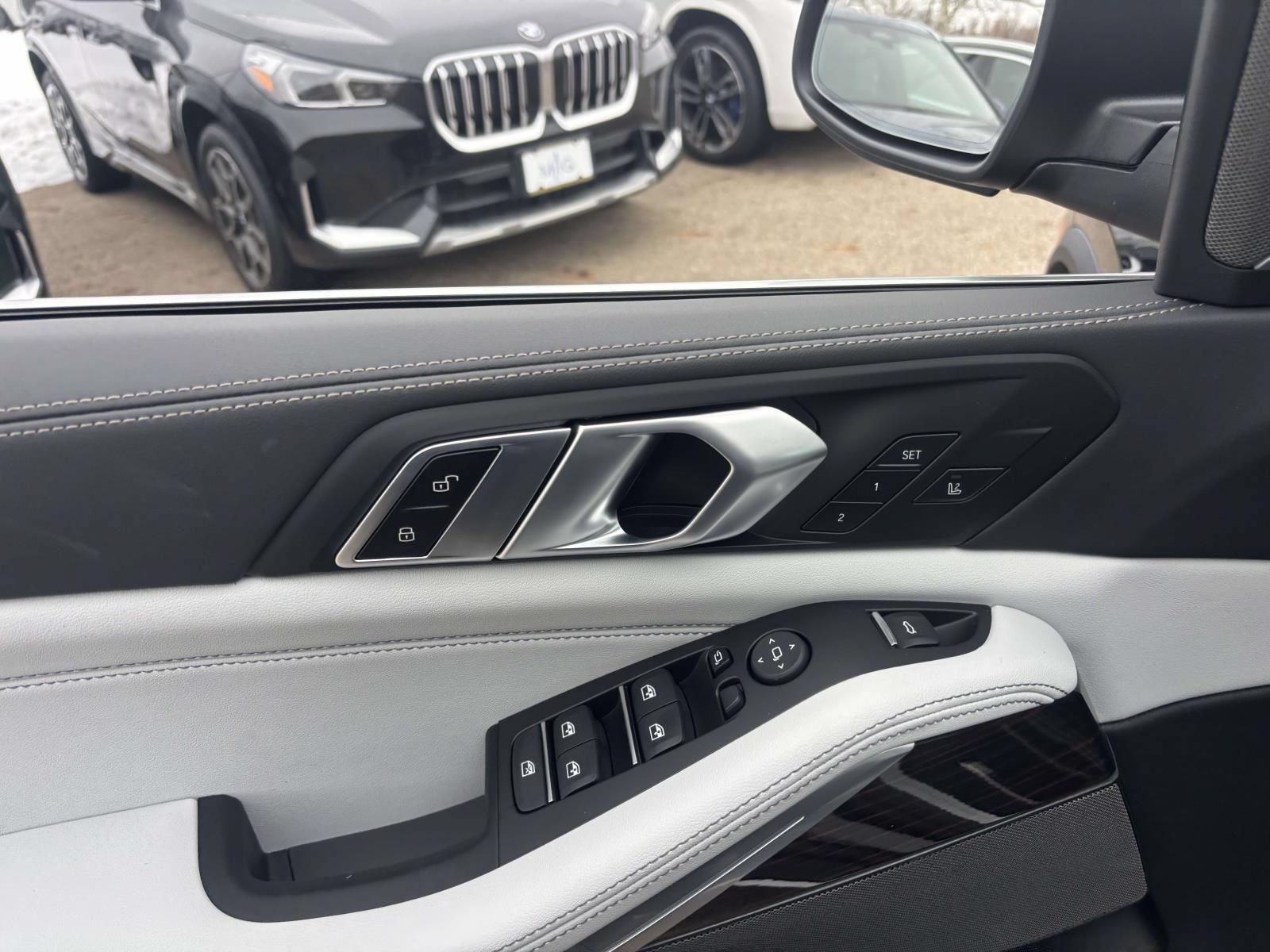 New 2026 BMW X5 xDrive40i AWD/4WD image 12