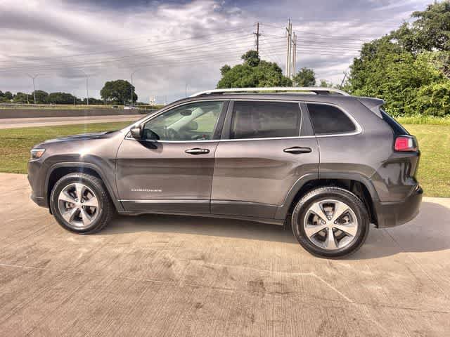 Used 2019 Jeep Cherokee Limited AWD/4WD image 4