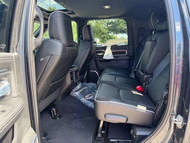 New 2026 RAM 3500 Laramie w/ Night Edition AWD/4WD image 30