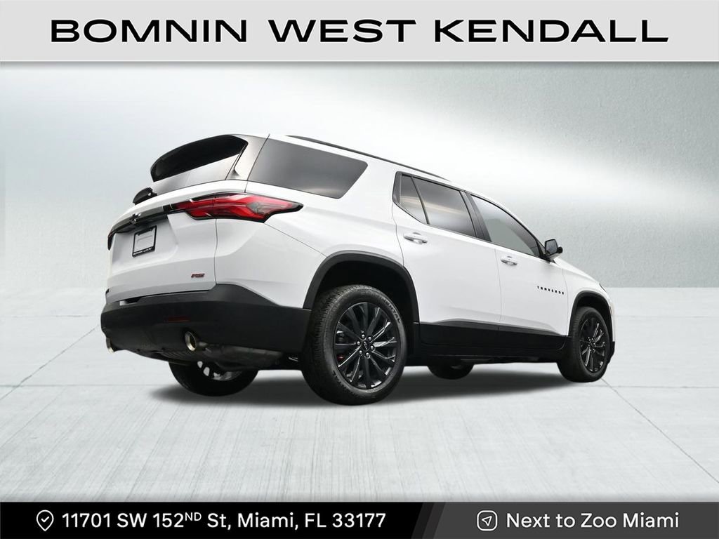 Used 2023 Chevrolet Traverse RS image 24