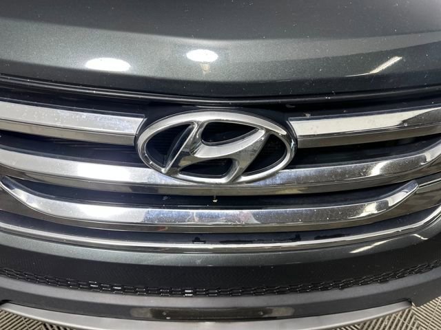 Used 2013 Hyundai Santa Fe Sport image 9