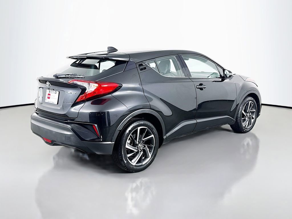 Certified 2022 Toyota C-HR Limited image 5