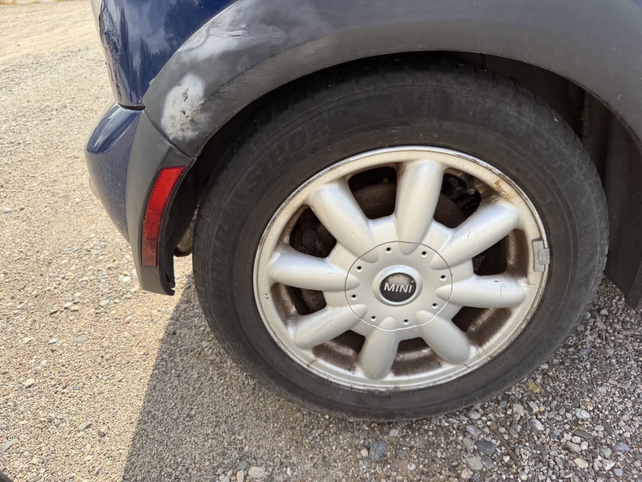 Used 2004 MINI Cooper Hardtop FWD image 11