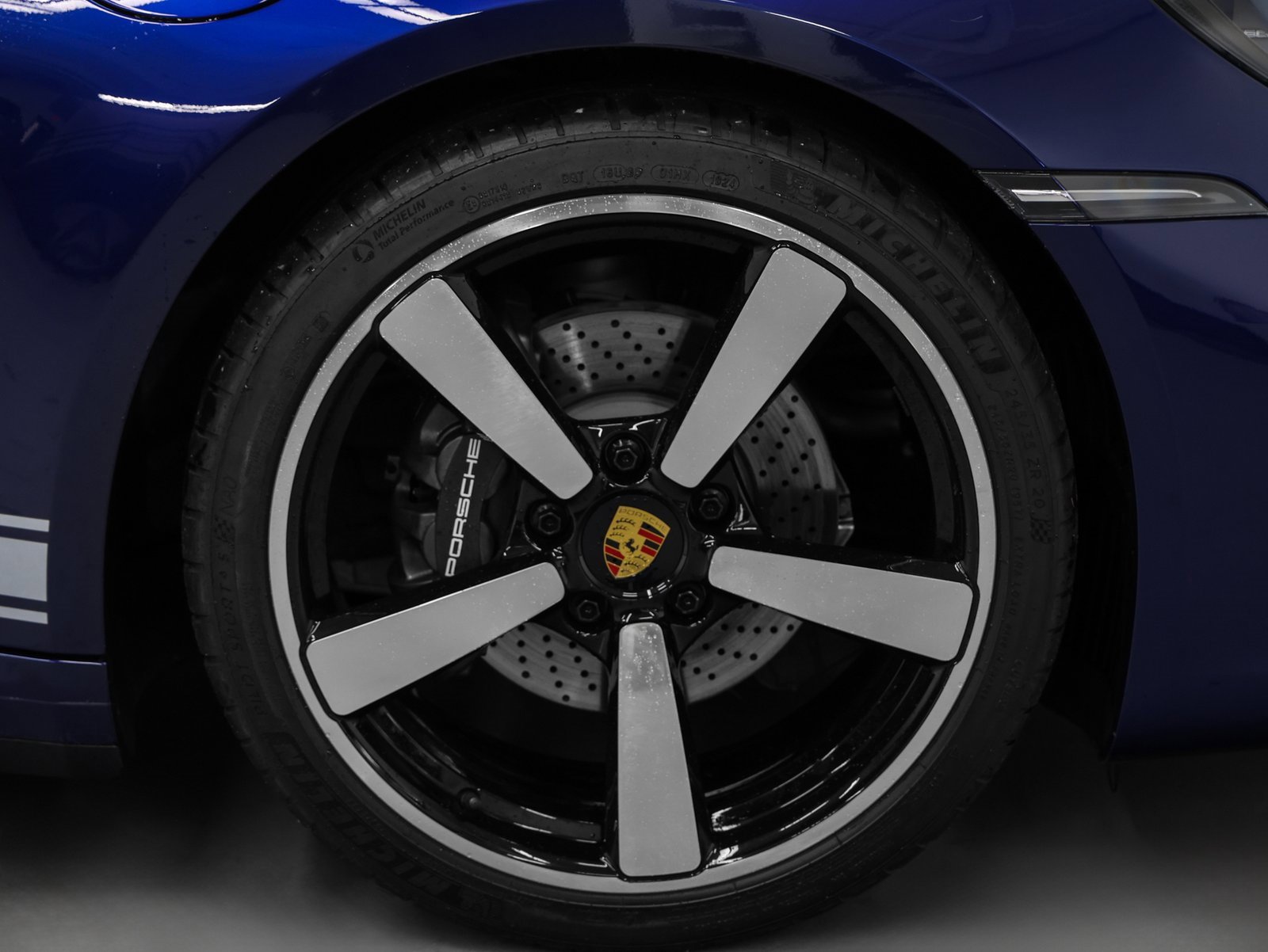 Used 2024 Porsche 911 Targa 4 image 20