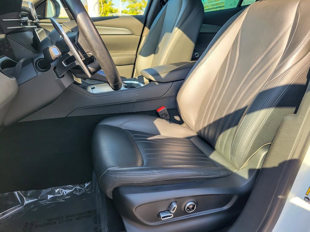 Used 2023 Maserati Grecale GT image 8