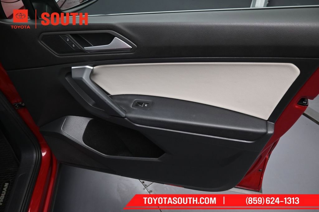 Used 2019 Volkswagen Tiguan SE AWD/4WD image 34