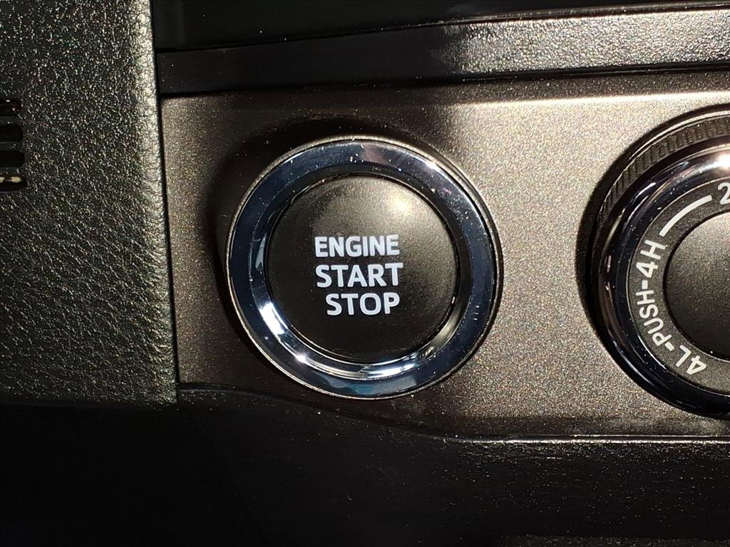 Used 2023 Toyota Tacoma TRD Off-Road image 18