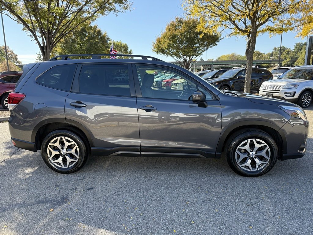 Certified 2023 Subaru Forester Premium image 5