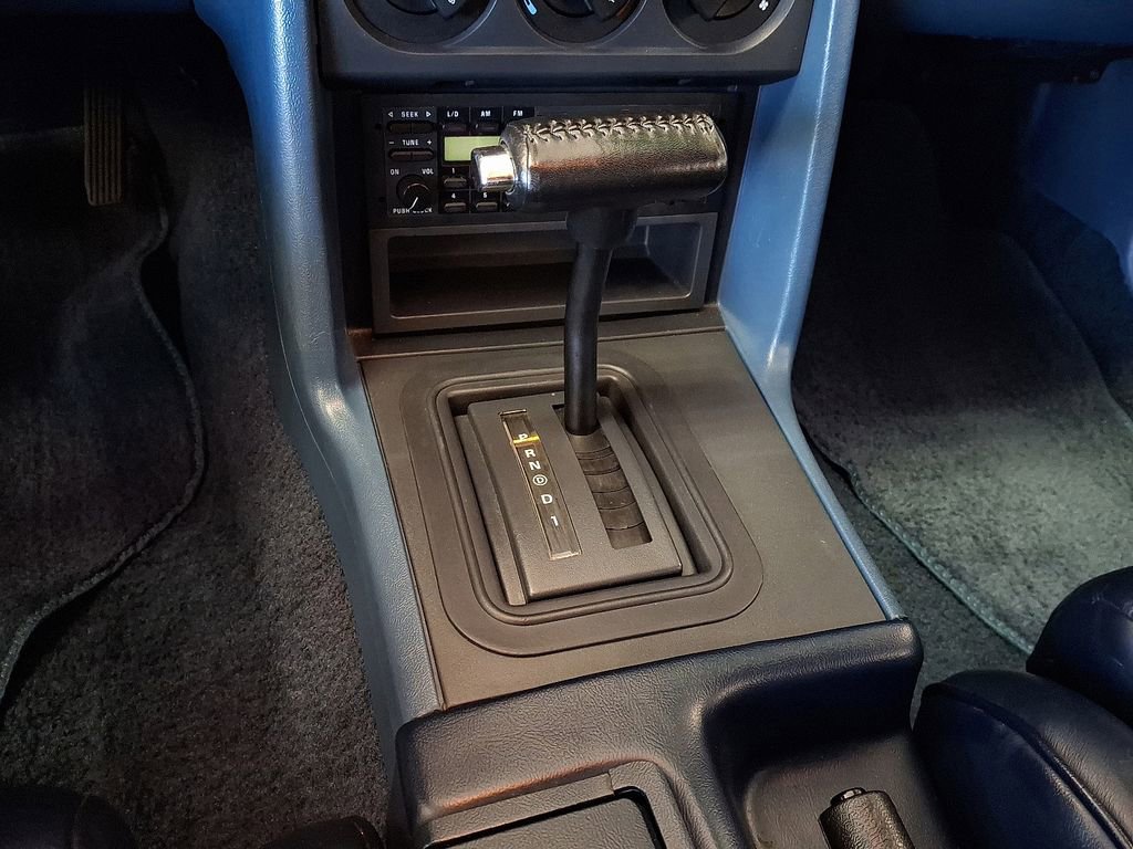 Used 1989 Ford Mustang LX image 16