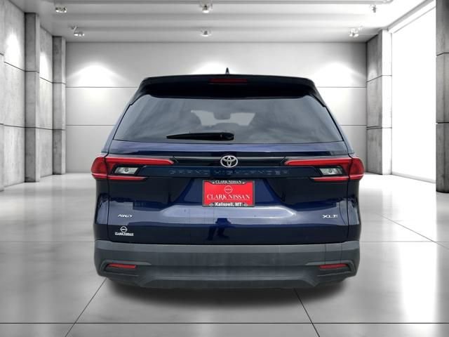 Used 2024 Toyota Grand Highlander XLE image 6