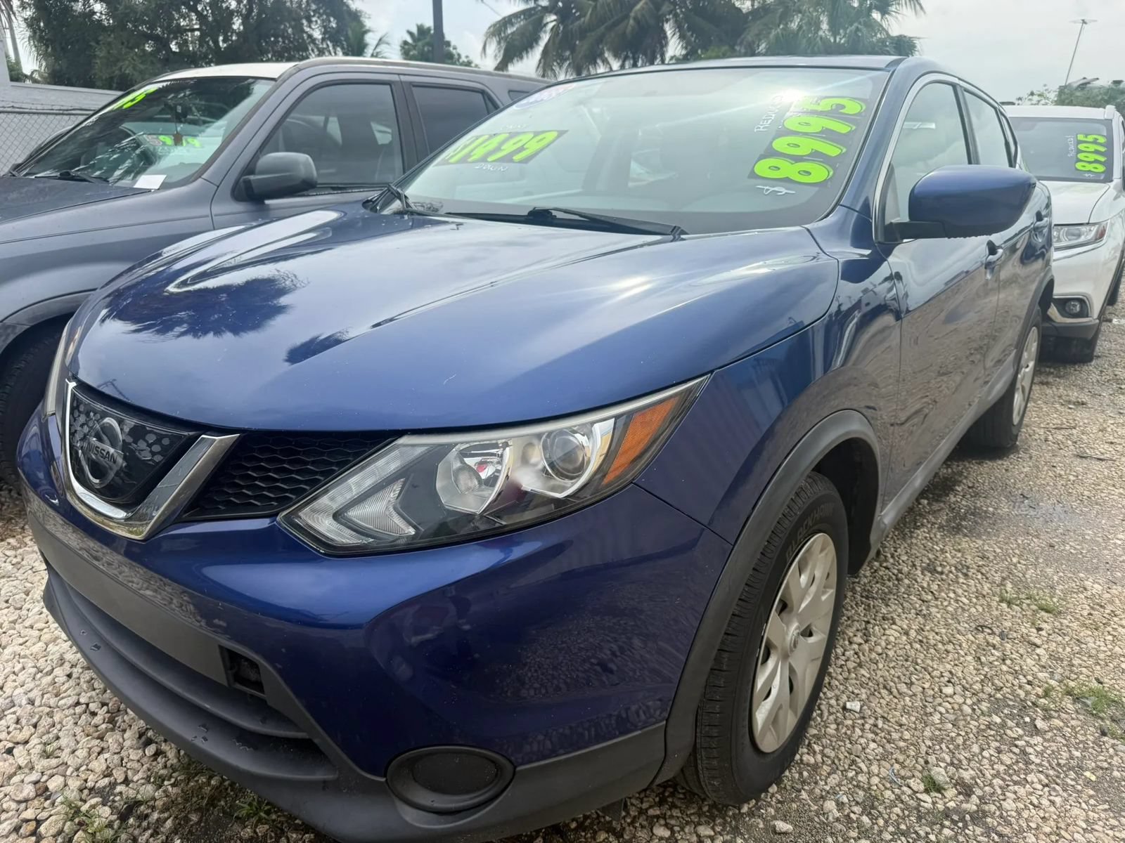 Used 2018 Nissan Rogue Sport S FWD image 1