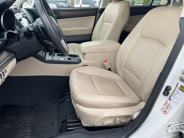 Used 2017 Subaru Outback 2.5i Limited AWD/4WD image 22