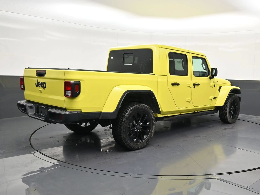 Used 2024 Jeep Gladiator Sport AWD/4WD image 5