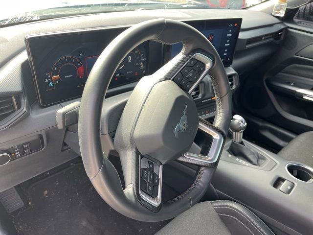 Used 2024 Ford Mustang Coupe image 14