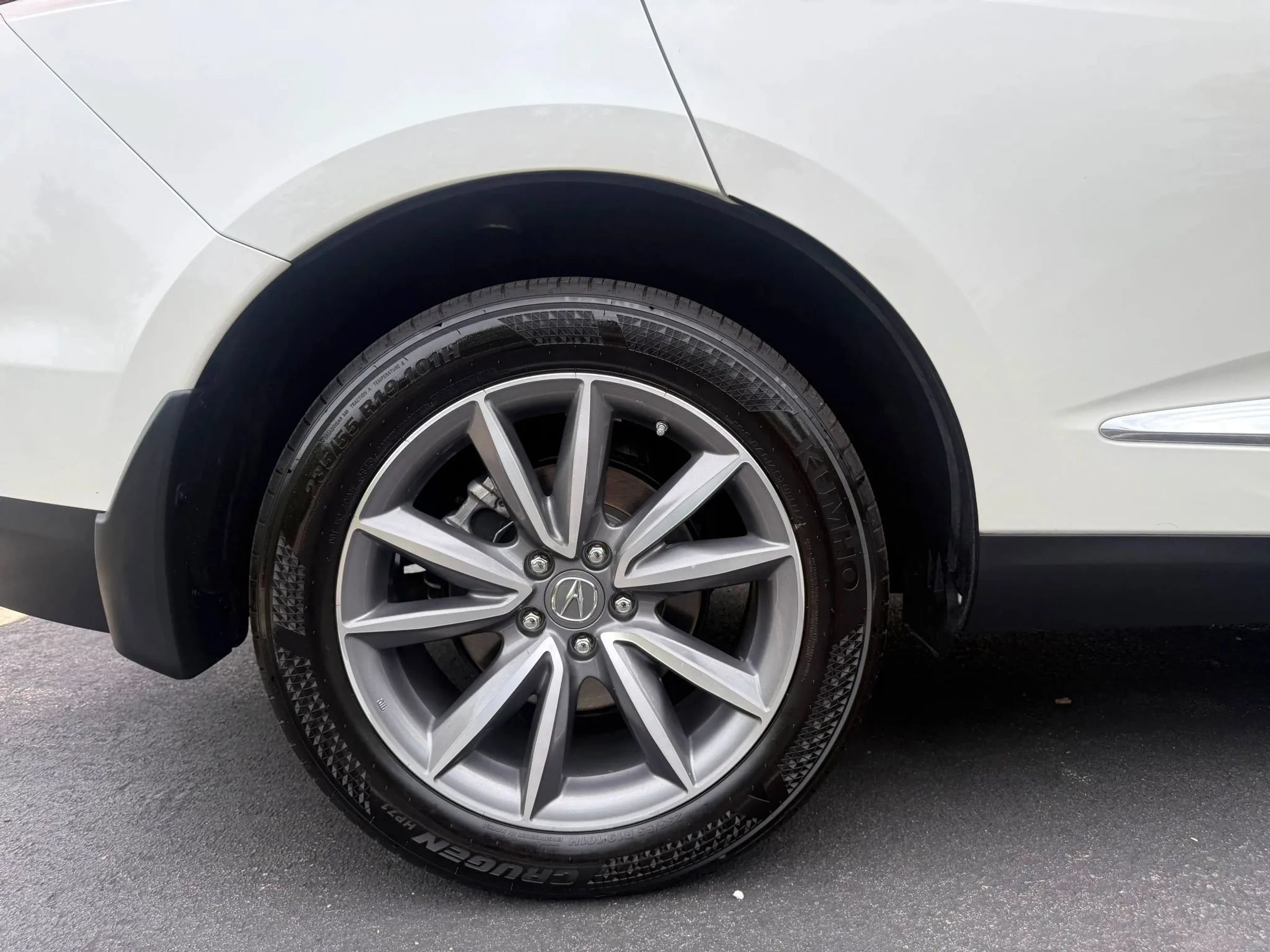 Used 2019 Acura RDX w/ Technology Package AWD/4WD image 48