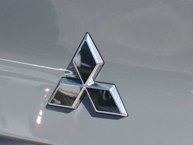 New 2026 Mitsubishi Outlander SEL FWD image 14