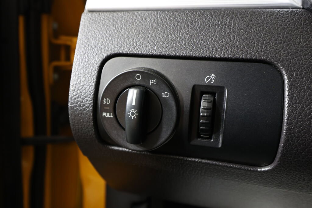 Used 2009 Ford Mustang GT Premium image 20