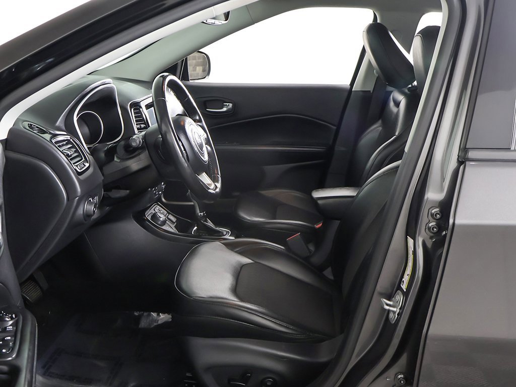 Used 2018 Jeep Compass Latitude w/ Popular Equipment Group image 20