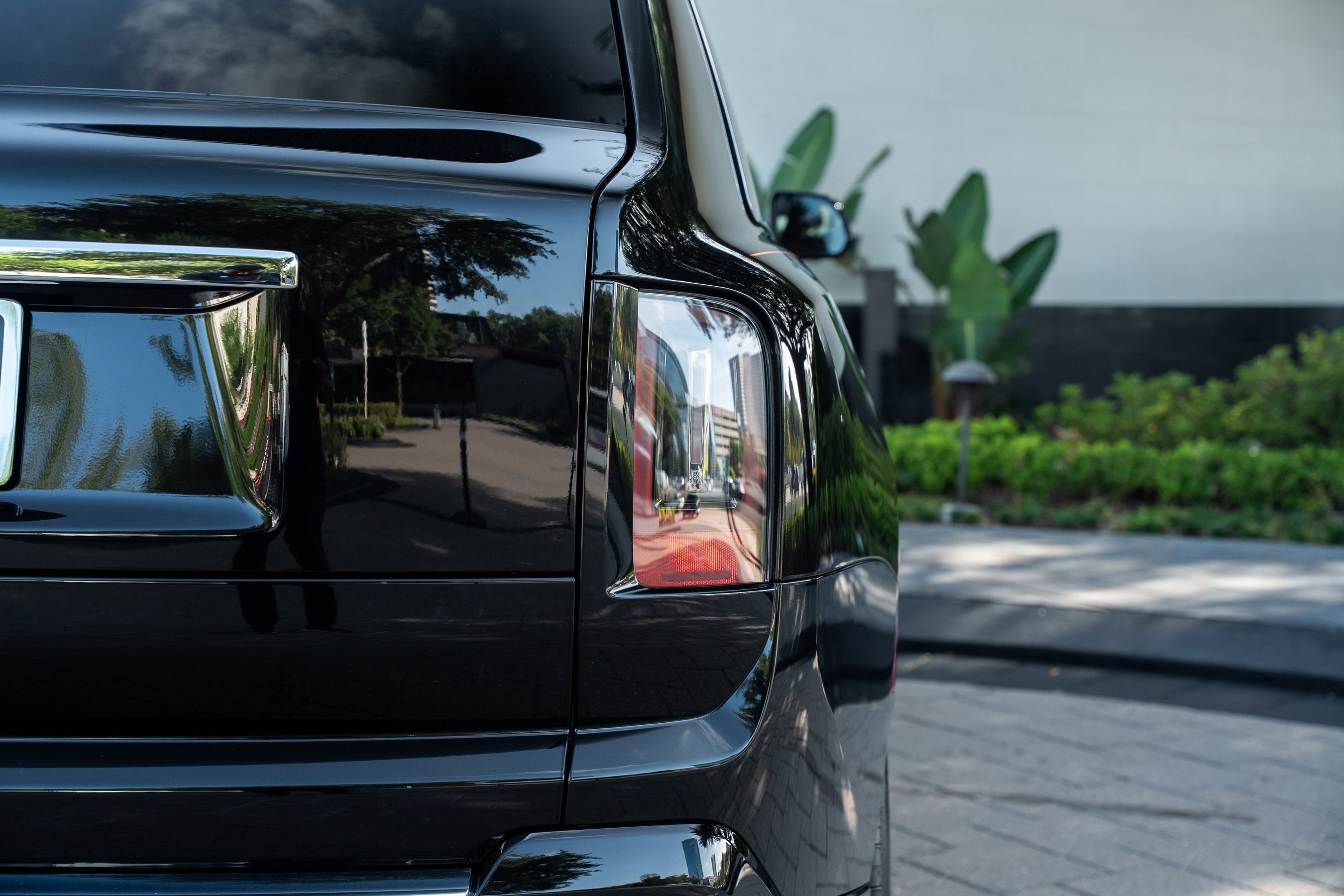 Used 2025 Rolls-Royce Cullinan image 50