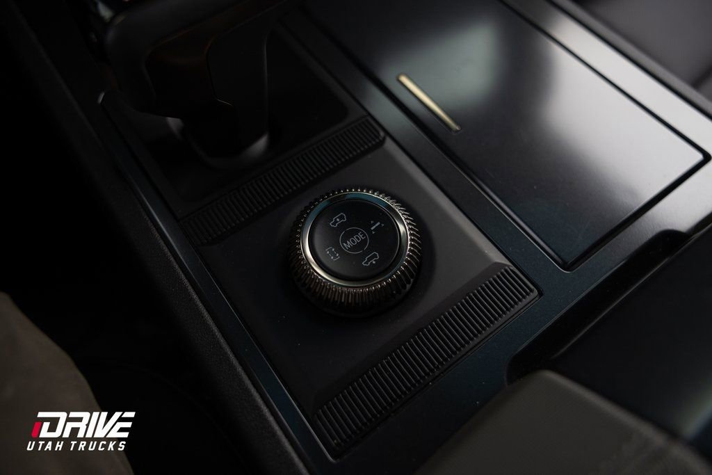 Used 2024 GMC Hummer EV 3X w/ Omega Edition image 36