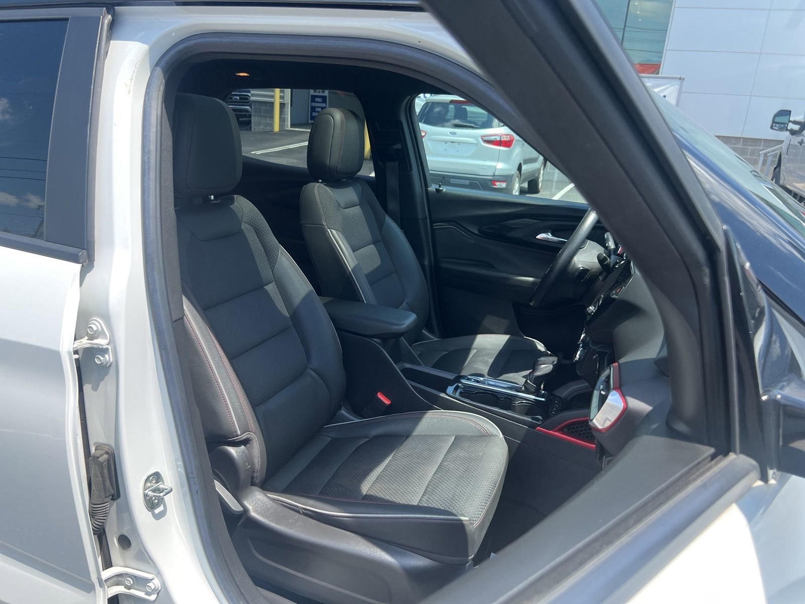 Used 2021 Chevrolet TrailBlazer RS w/ Sun and Liftgate Package FWD image 54