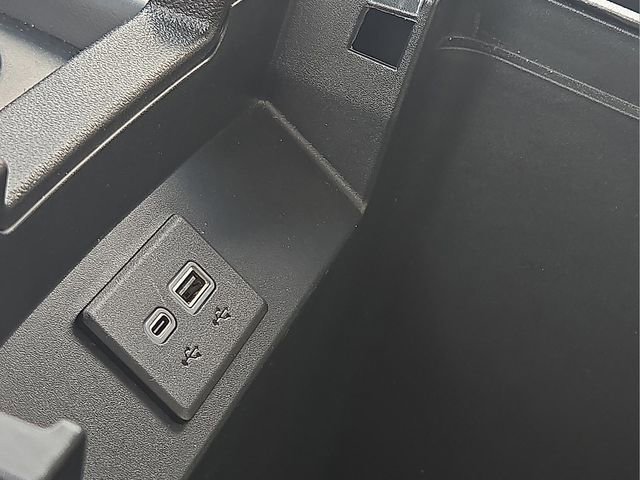 Used 2023 Chevrolet Tahoe LT image 25