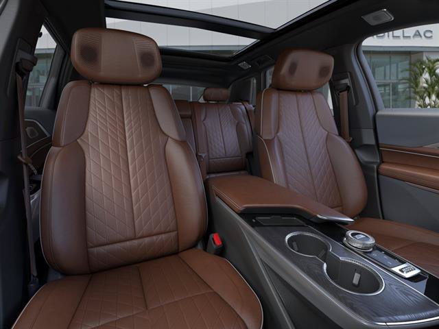 New 2027 Cadillac Lyriq Signature Sport w/ Nappa Leather Package AWD/4WD image 16