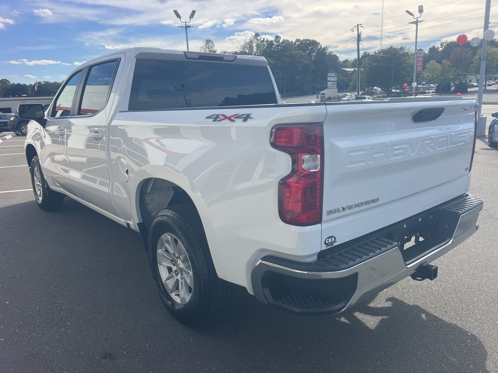 Used 2025 Chevrolet Silverado 1500 LT AWD/4WD image 6