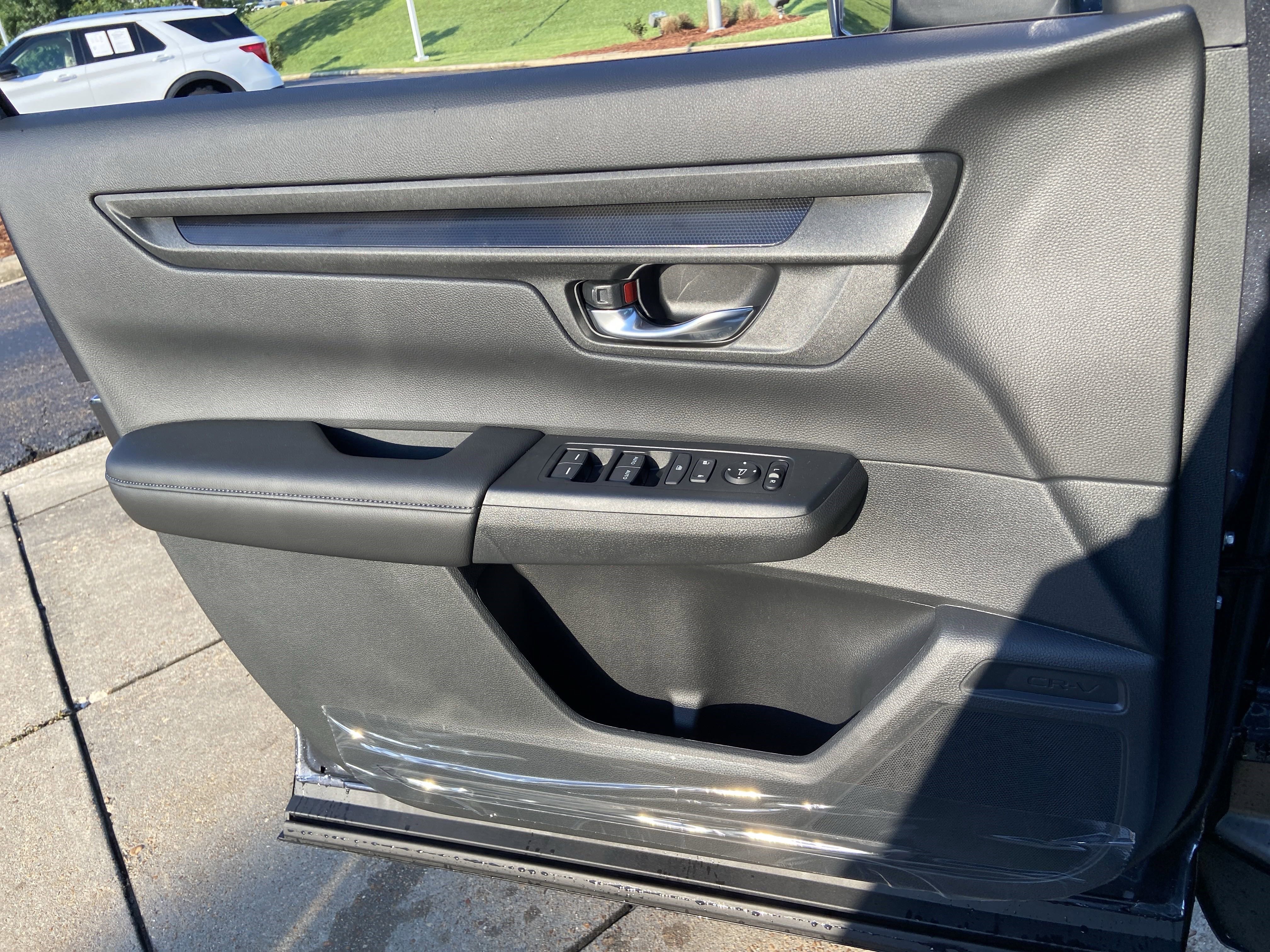 New 2026 Honda CR-V EX image 30