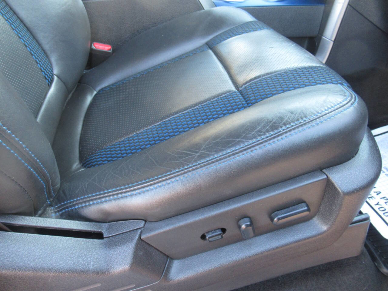 Used 2014 Ford F150 Raptor w/ Equipment Group 801A Luxury image 24