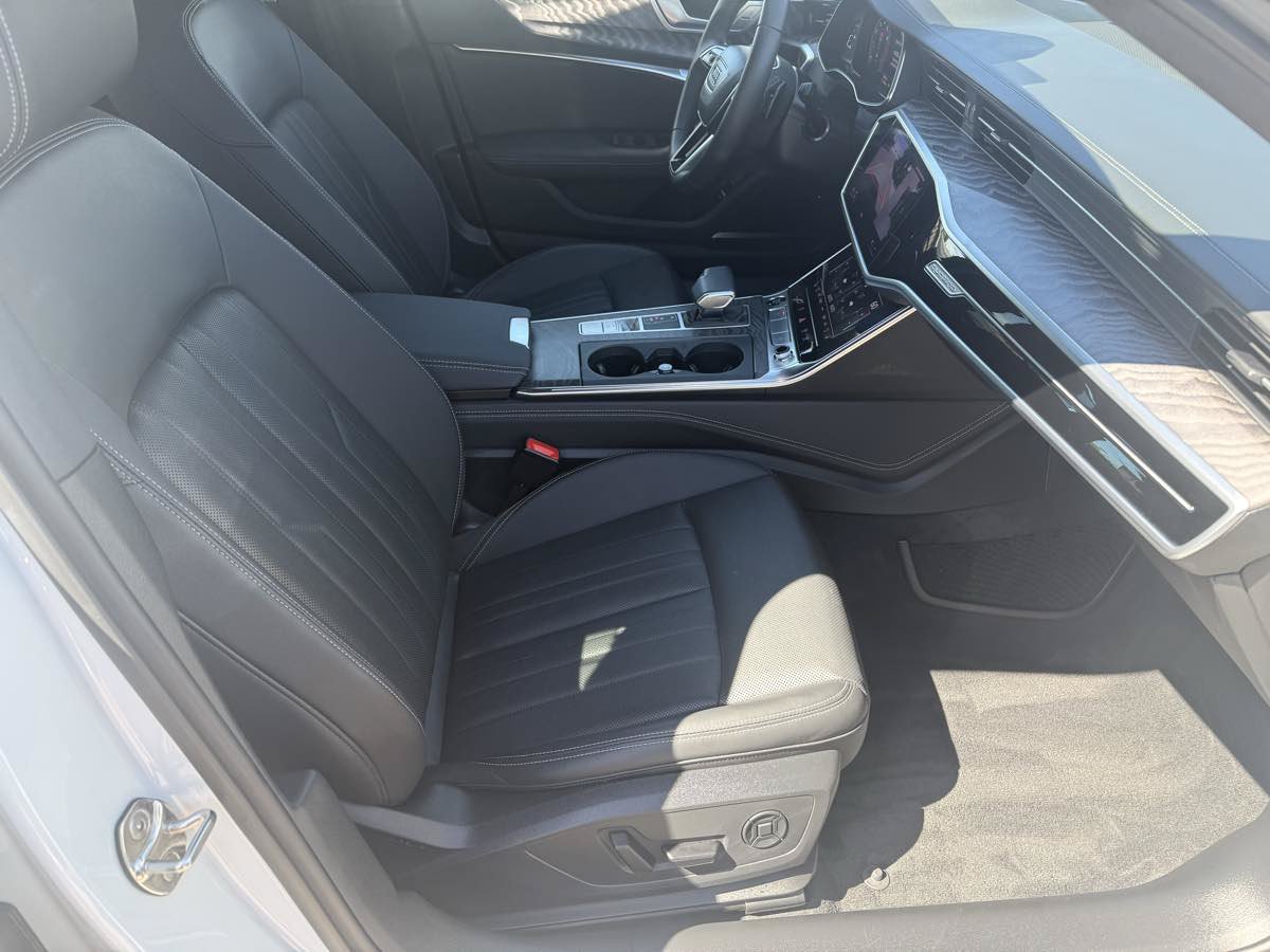 Used 2025 Audi A6 Premium Plus AWD/4WD image 22